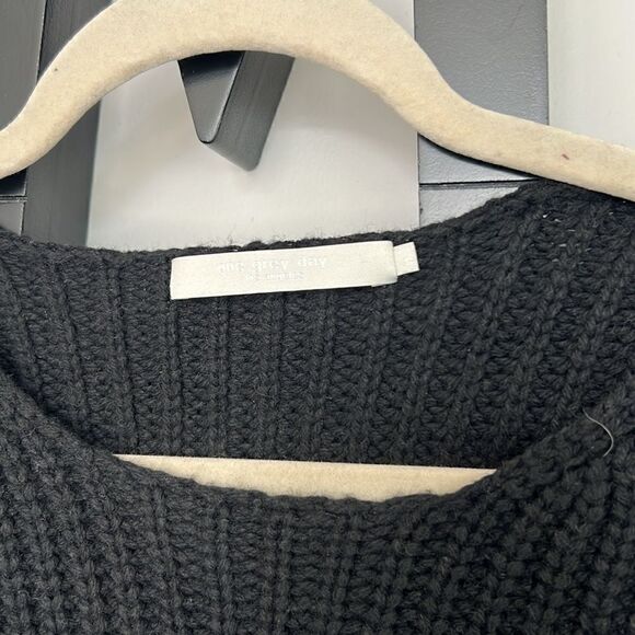 NWT One Grey Day Los Angeles Distressed Cyrus Pullover in Black Size Small - Picture 7 of 8